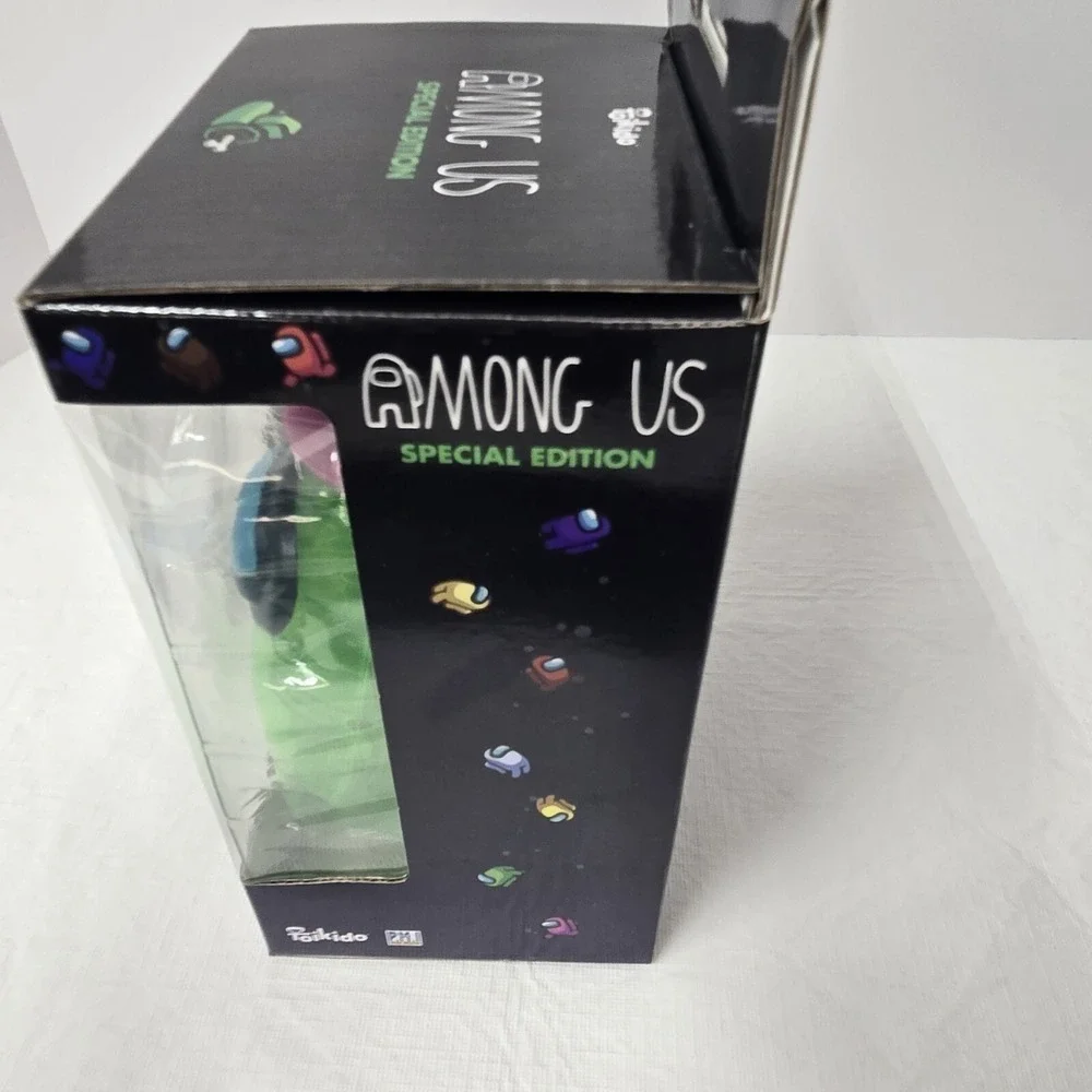 Among Us Special Edition Glowing Ghost Crewmate 6 in. Glow-in-the-Dark Figure